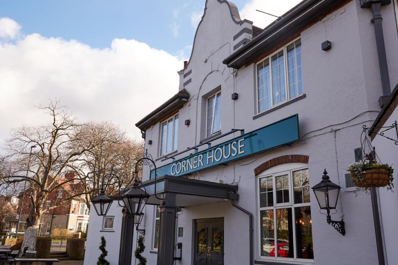 Corner House Inn By Greene King Inns ニューカッスル・アポン・タイン エクステリア 写真