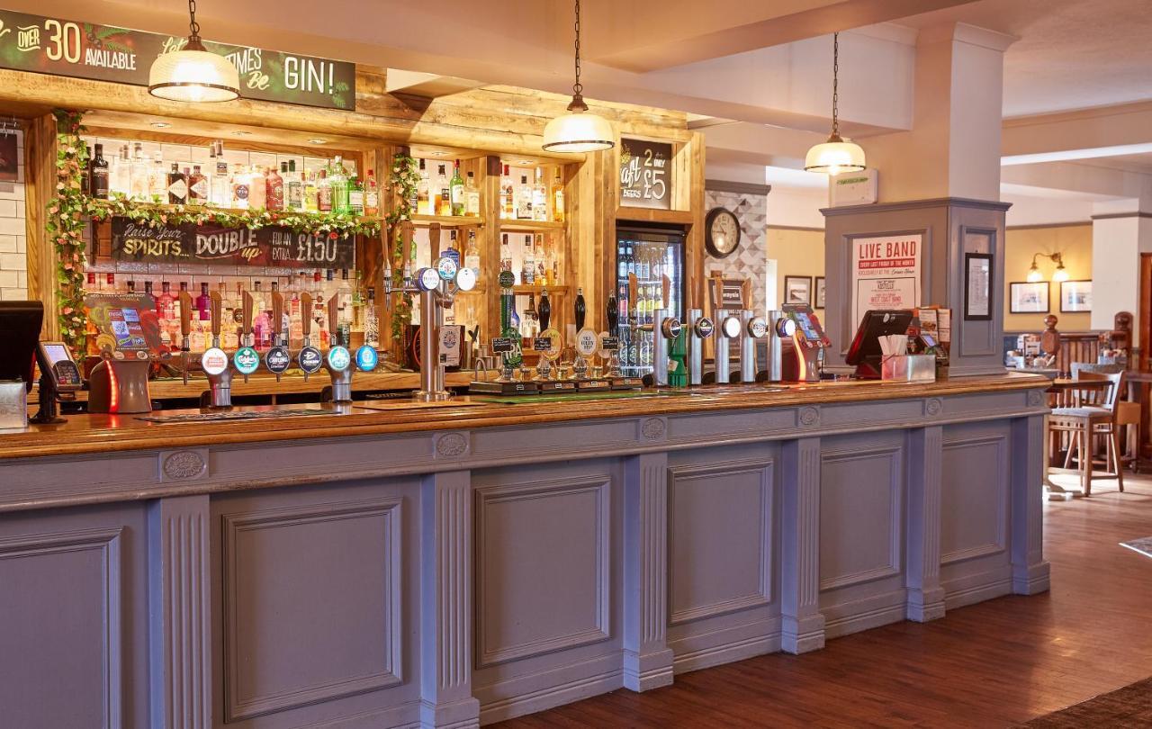 Corner House Inn By Greene King Inns ニューカッスル・アポン・タイン エクステリア 写真