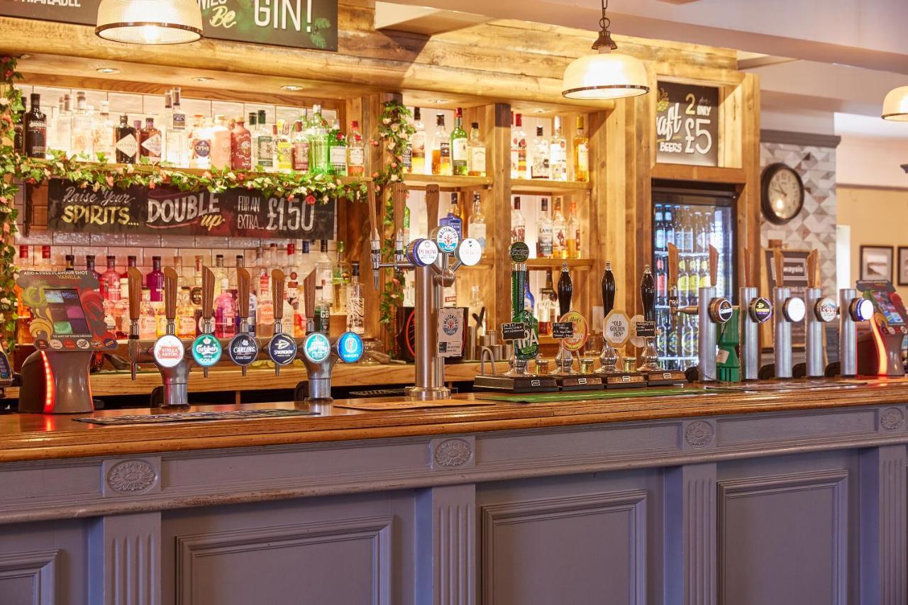 Corner House Inn By Greene King Inns ニューカッスル・アポン・タイン エクステリア 写真